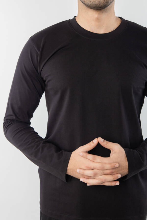 Men's T-Shirt - Image 16