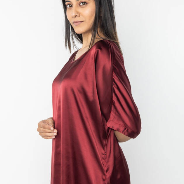 Noor Meditation Robe